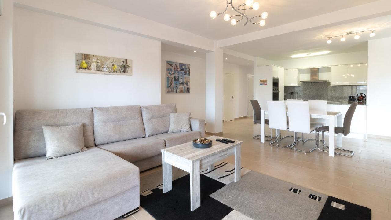 Modern 2 Bedroom Apartment 100 M From The Beach Jávea Exteriér fotografie